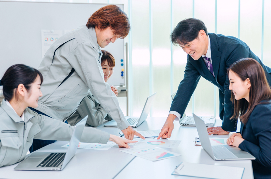 各コンサルティング業